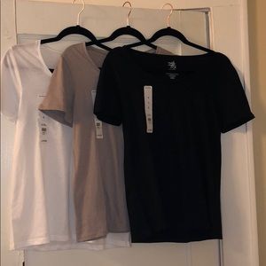Plain set of 3 t shirts